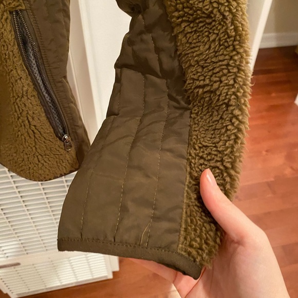 Brown Patagonia Teddy fleece zip up jacket - large - Picture 5 of 10